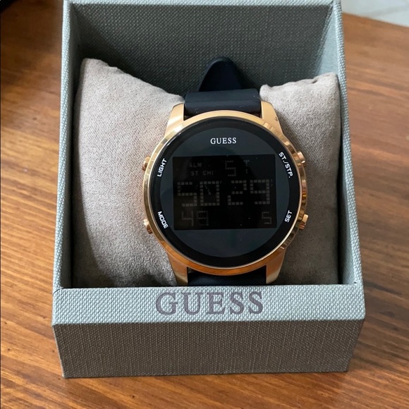 Brand NEW Guess watch!!!